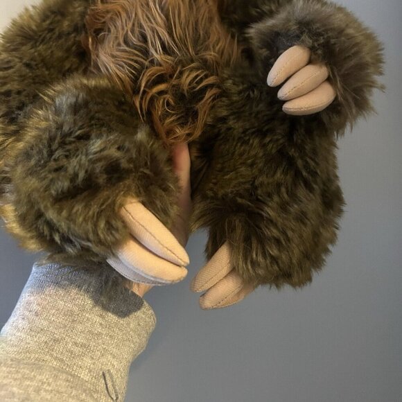Miyoni by Aurora Plush Fluffy Sloth Stuffed Animal Sloth Dark Brown New NWT - Picture 4 of 7